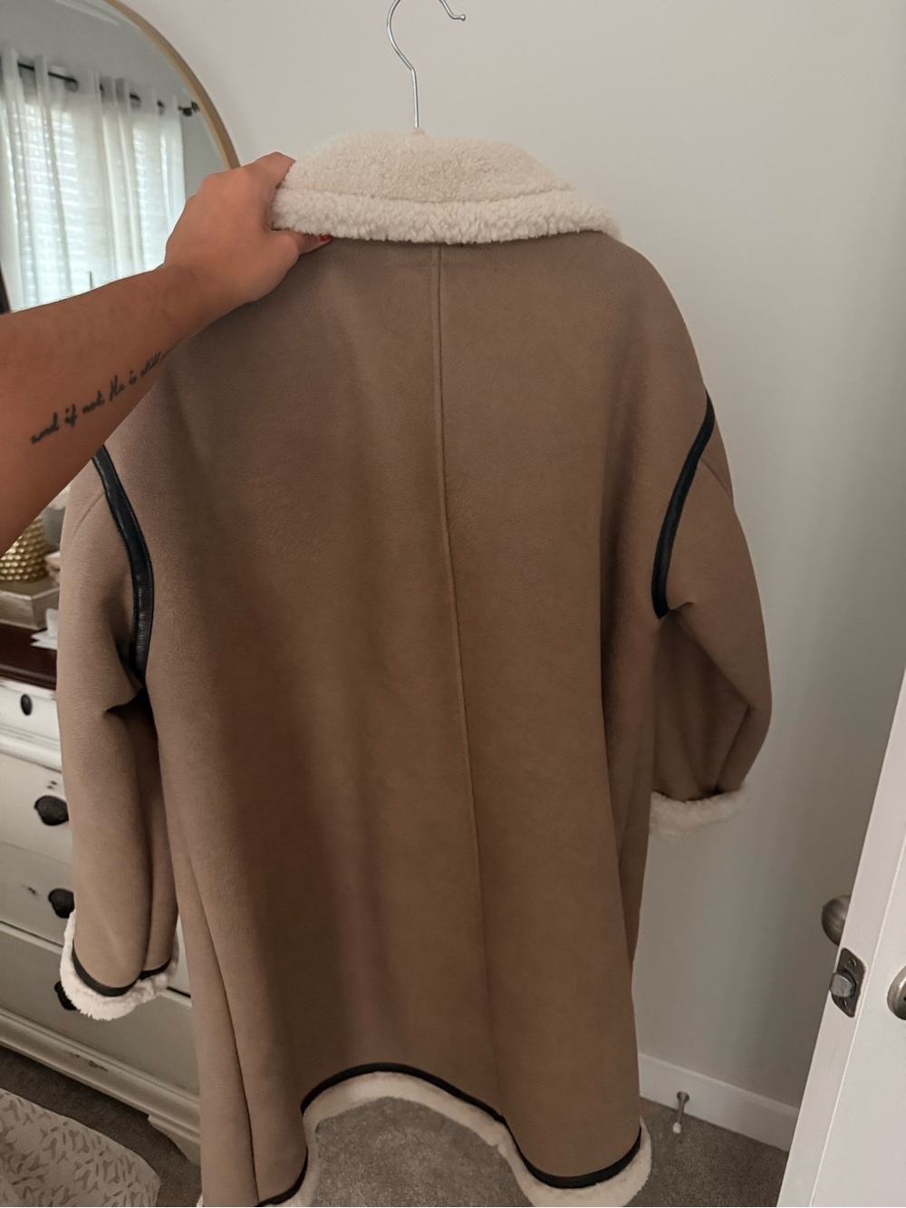 Zara Jacket - Picture 5 of 6